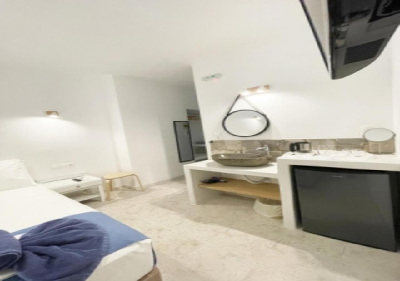 Glaros Hotel Íos Khóra Eksteriør bilde